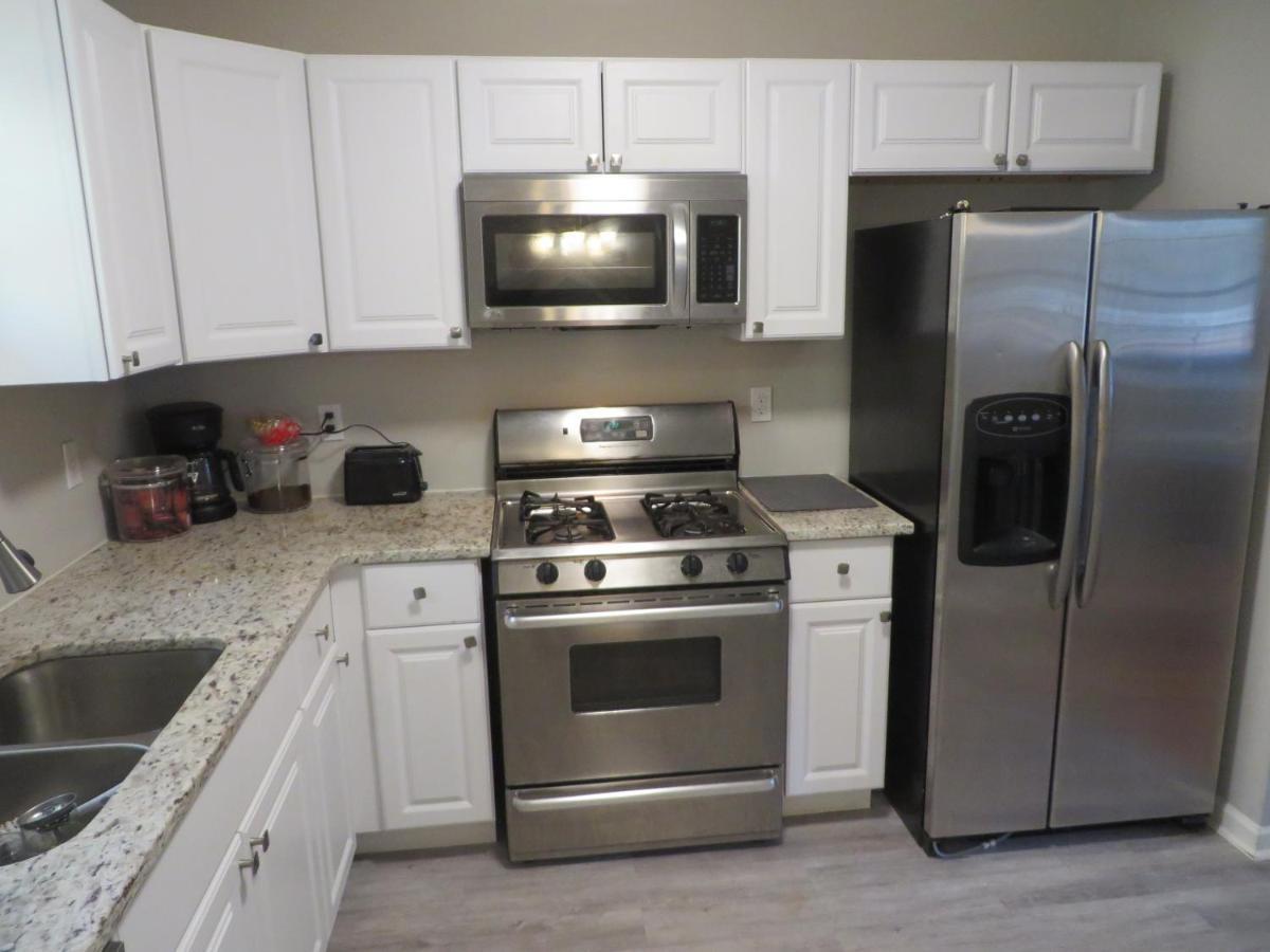 5 Star Atlanta Harsfield Guesthouse College Park Екстериор снимка