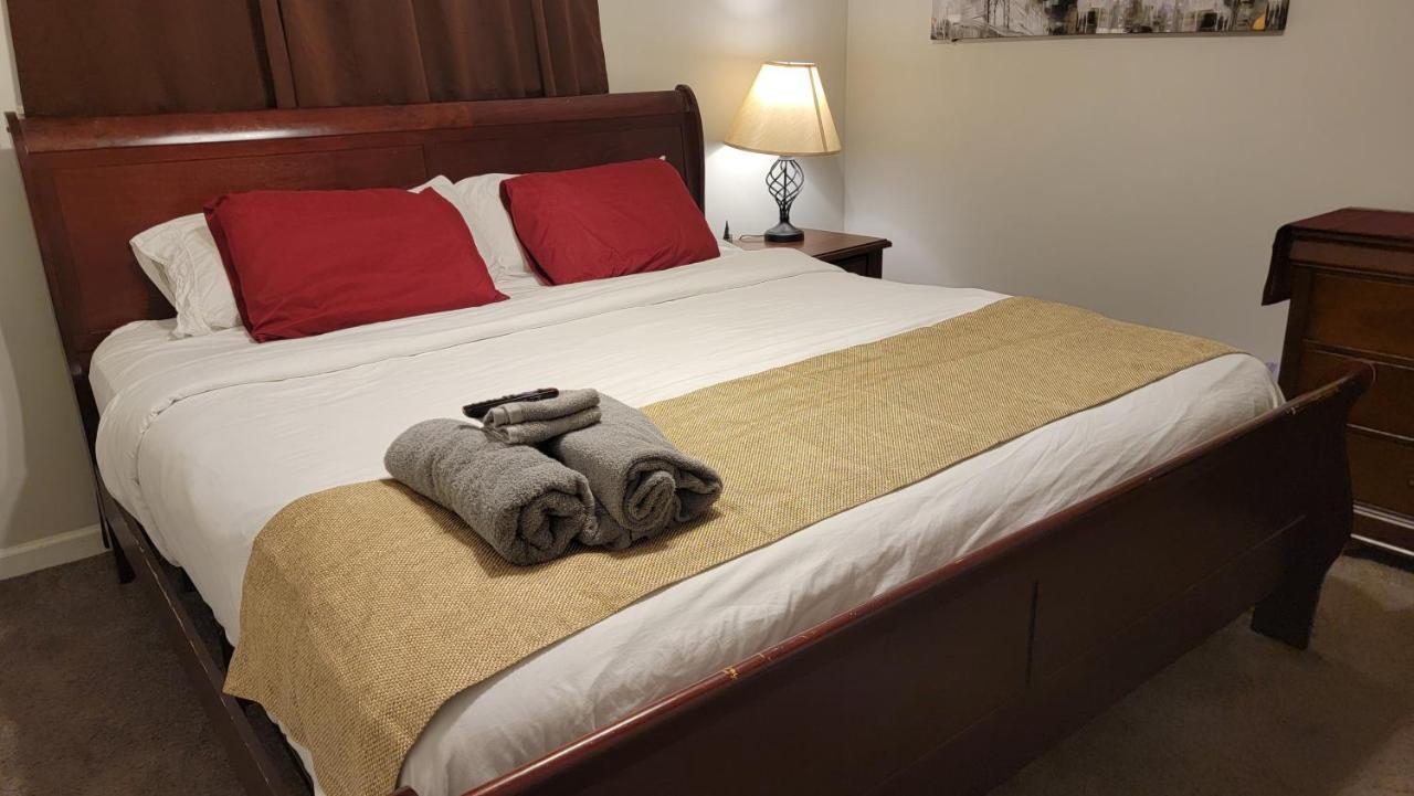 5 Star Atlanta Harsfield Guesthouse College Park Екстериор снимка