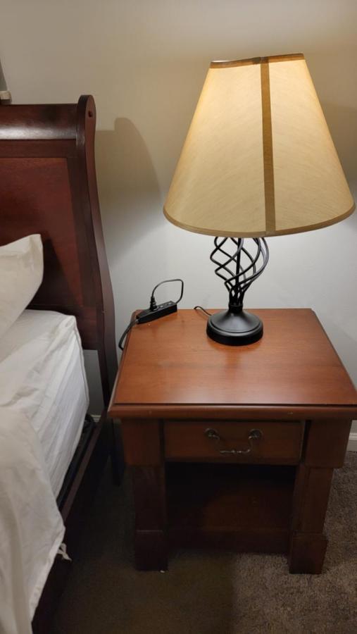 5 Star Atlanta Harsfield Guesthouse College Park Екстериор снимка